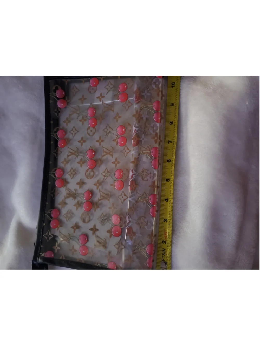 🍒 Cherry Print Clear Cosmetic Bag, look extra cute while being organized. 🍒